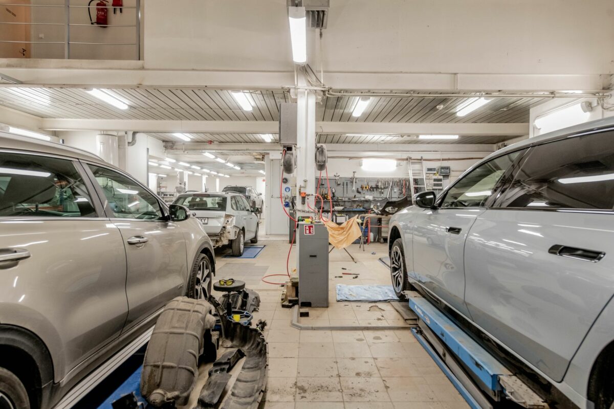 Ateliers auto en 2026 : les carrosseries résistent mieux que la mécanique